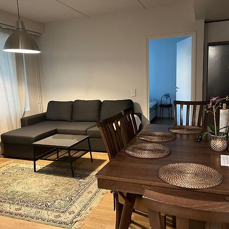 Modern One Bedroom Apartment Nearby Airport Vantaa Bagian luar foto