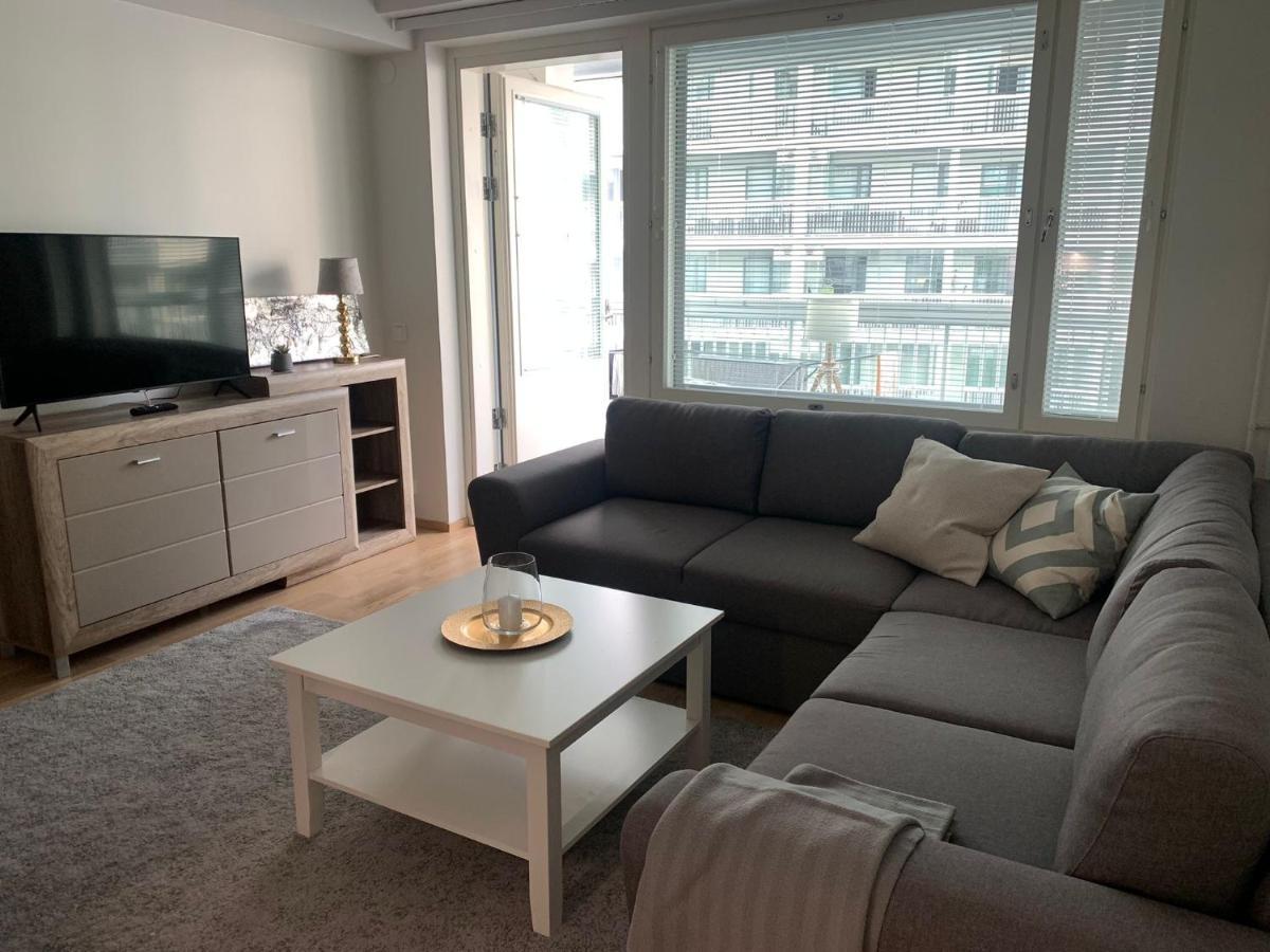 Modern One Bedroom Apartment Nearby Airport Vantaa Bagian luar foto